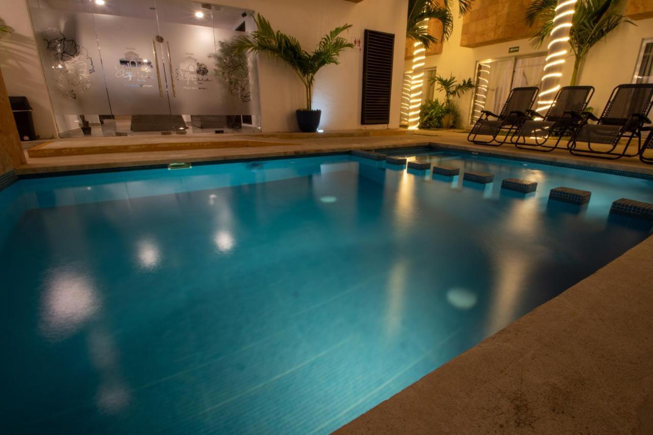 Hotel Villas Segovia Playa Del Carmen Exteriör bild