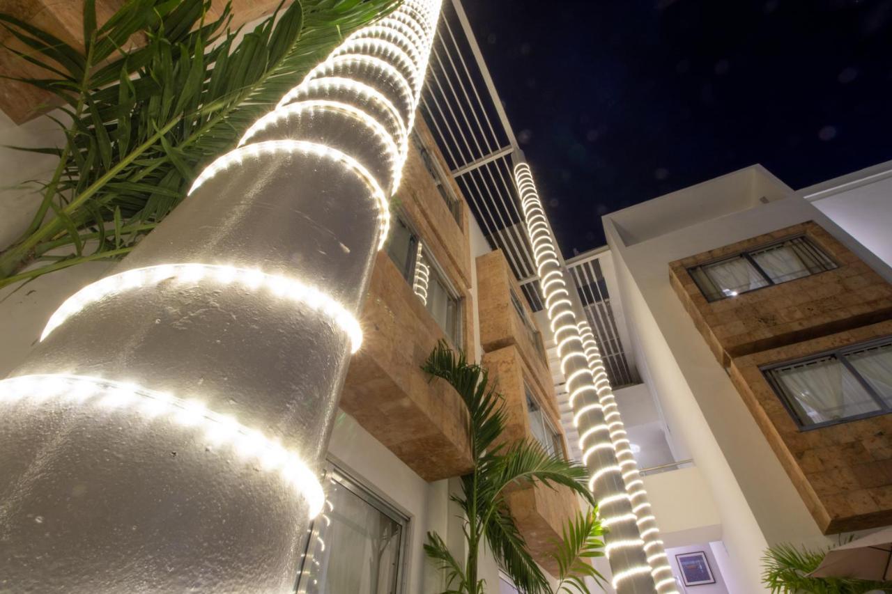 Hotel Villas Segovia Playa Del Carmen Exteriör bild