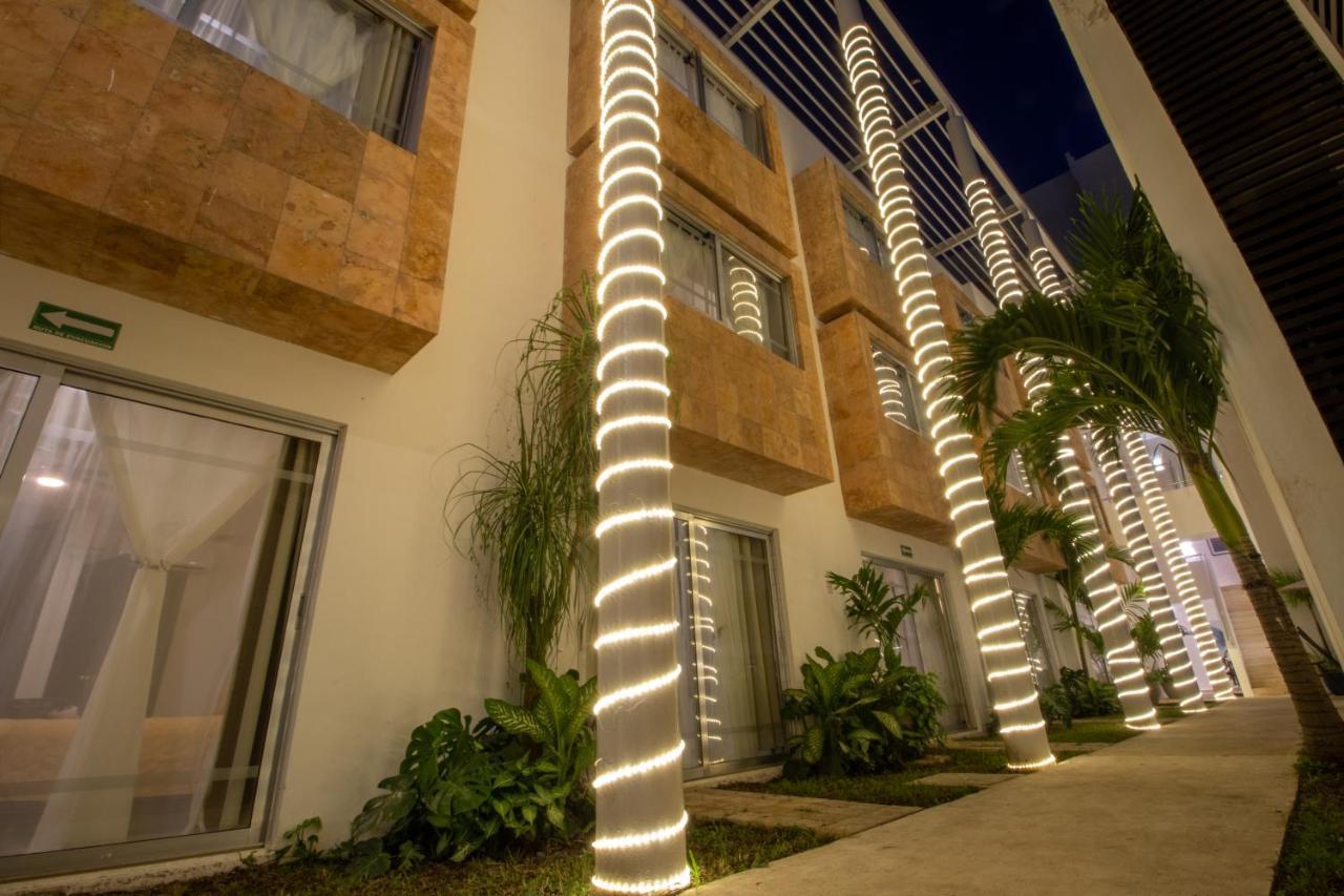 Hotel Villas Segovia Playa Del Carmen Exteriör bild