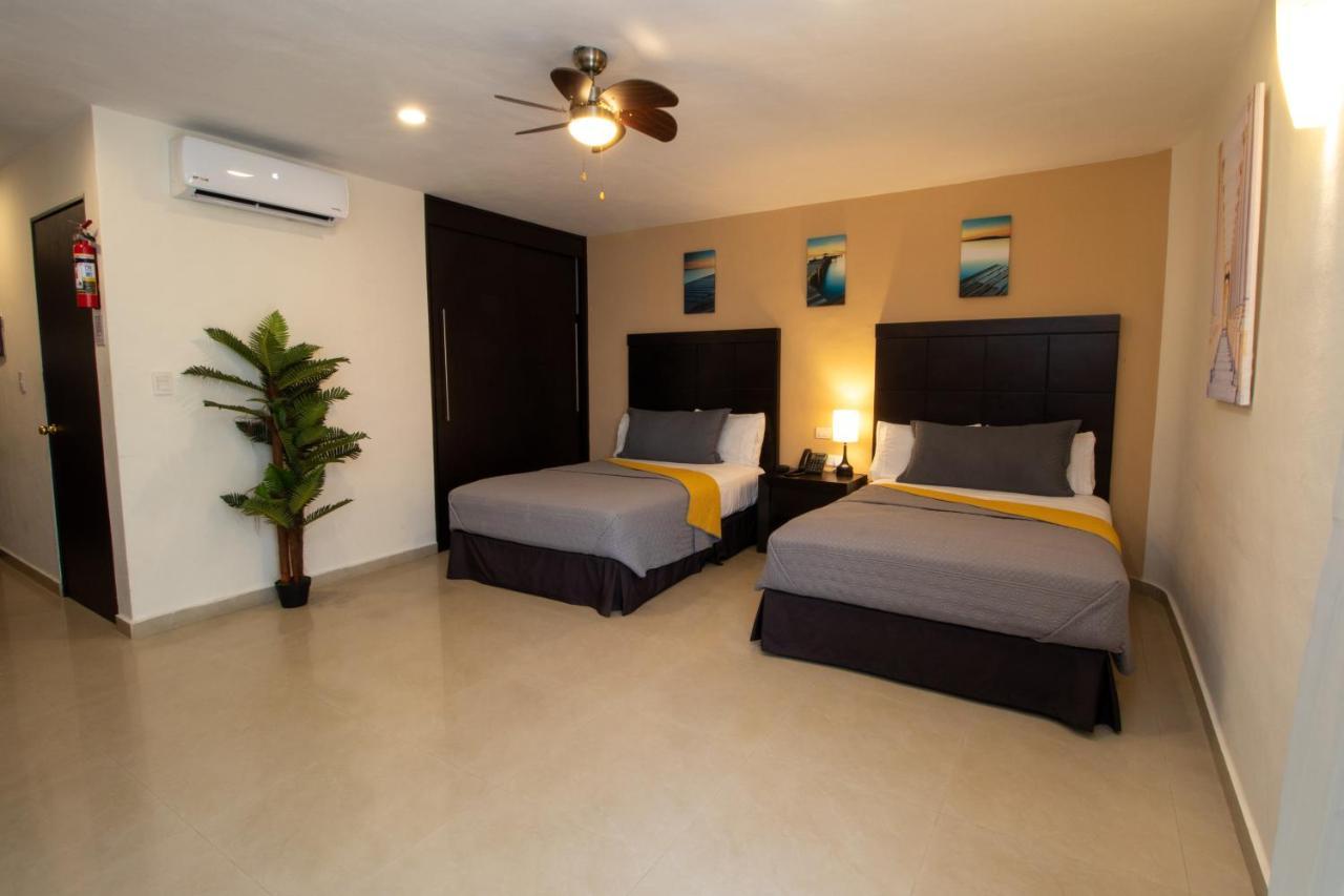 Hotel Villas Segovia Playa Del Carmen Exteriör bild