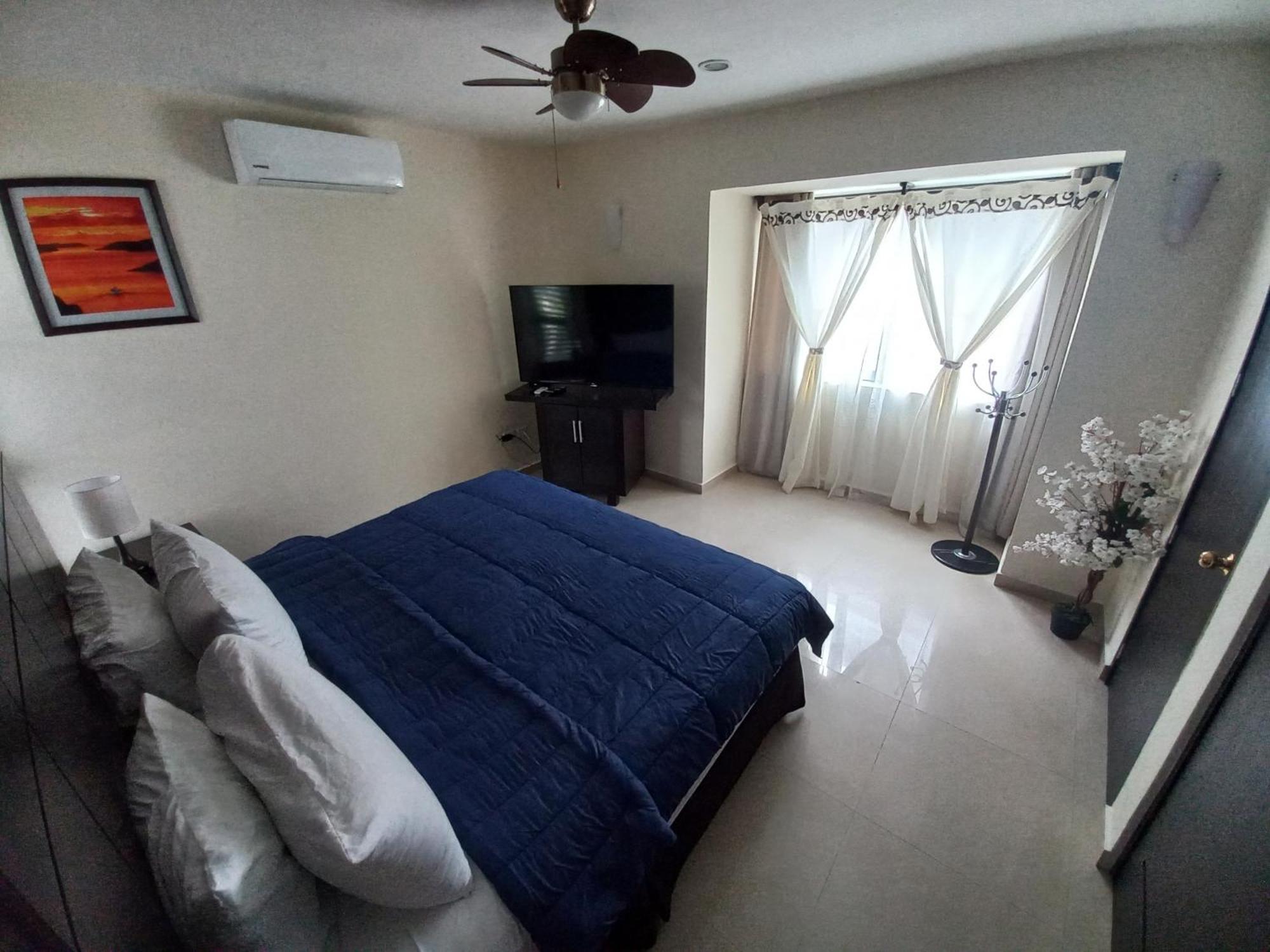 Hotel Villas Segovia Playa Del Carmen Exteriör bild